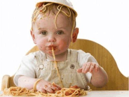 小孩吃瓜被磕头视频大全,儿童吃瓜意外磕头瞬间集锦